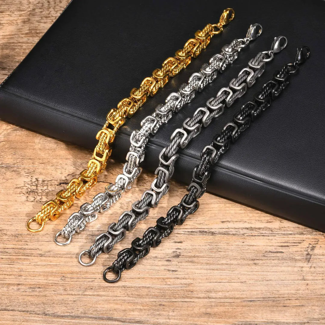 Blacksteel Forged Chain Cuff